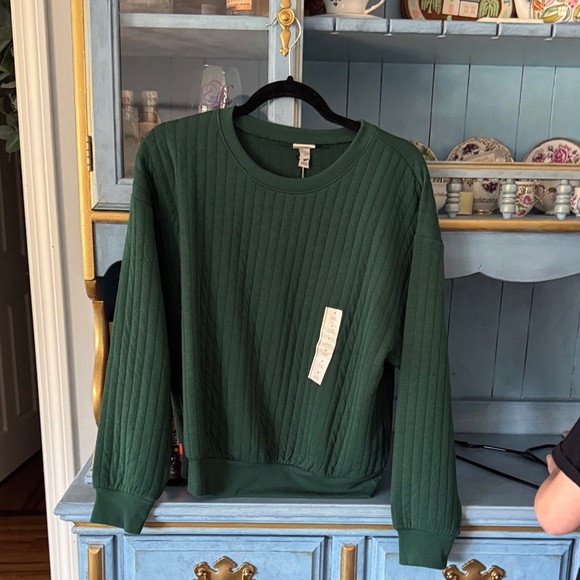 Tops - Quilted Crewneck Sweater - Forest Green